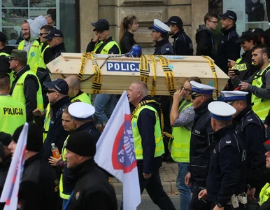 Miniatura: Policjant apeluje do Tuska. „Nasz postulat...