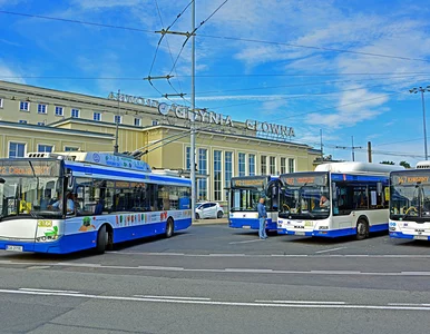 Miniatura: Kolej na PKS-y. Ministerstwo planuje...