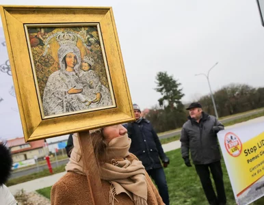 Miniatura: Objawiała się tam Matka Boska, partia...