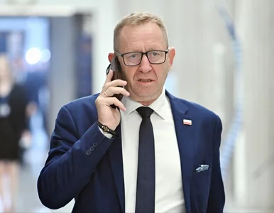 Miniatura: Afera z działką pod CPK nabiera rozpędu....