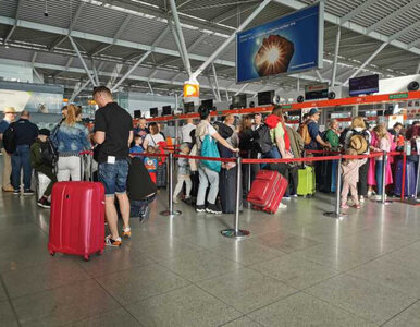 Miniatura: Polscy turyści utknęli w Tunezji. „Prosimy...