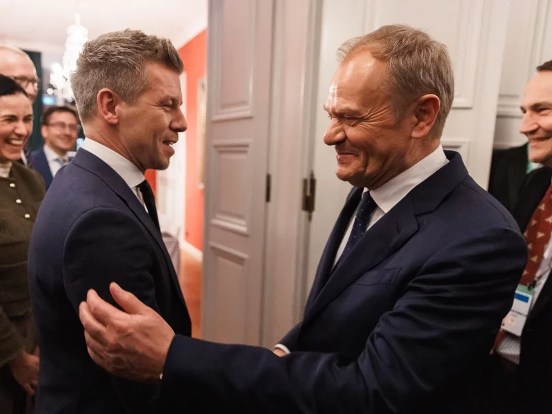 Węgry nie będą miały tak łatwo jak Polska. KE stawia trudne warunki Magyarowi