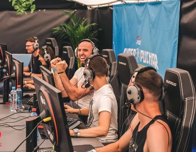Miniatura: Energetyczny e-sport
