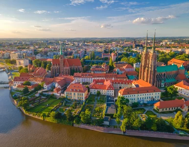 Miniatura: Wrocław wydał 350 tys. zł na wieżę...