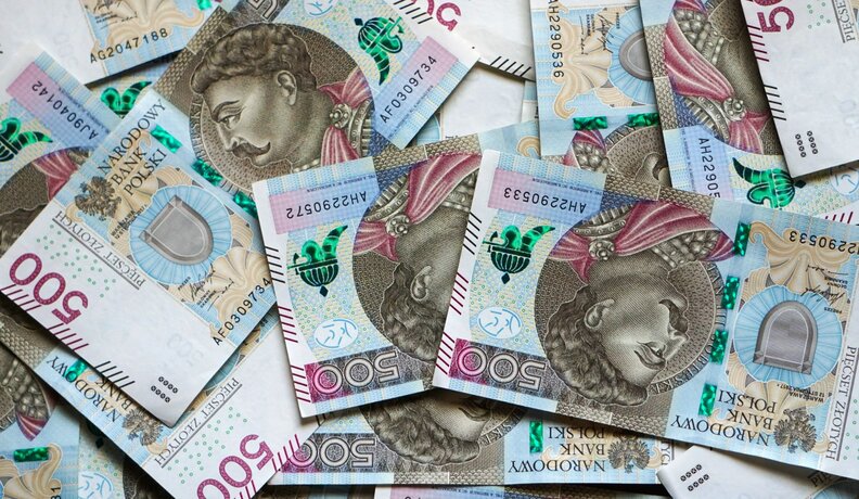 Miniatura: Podwyżka płacy minimalnej? Rząd podał kwotę