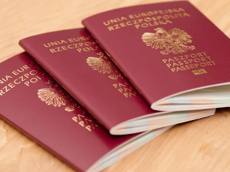 Tylko trzy osoby na świecie nie potrzebują paszportu. Lista może zaskoczyć