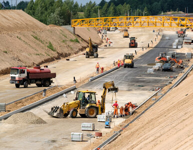 Rząd dofinansuje budowę dróg lokalnych. 3 miliardy zł mają pomóc walczyć...