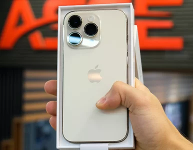 Miniatura: Apple i Samsung miażdżą konkurencję....