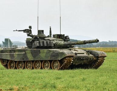 Miniatura: Czechy wysyłają czołgi i transportery...