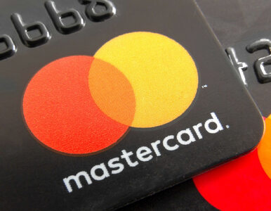 Miniatura: Visa i Mastercard zawieszają transakcje w...