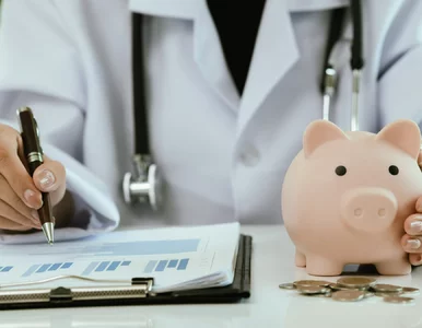 Miniatura: Tyle zarobią medycy po podwyżkach od 1 lipca