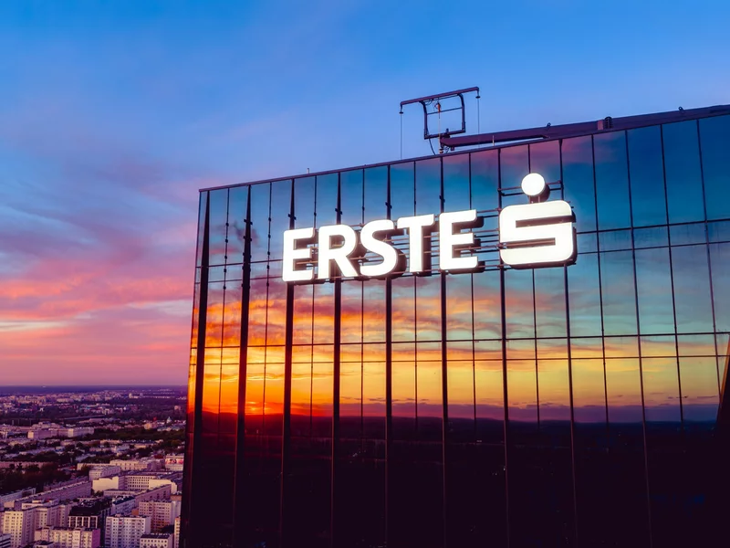 Bank Erste ma problemy z oszustami. Mocno przestrzega klientów