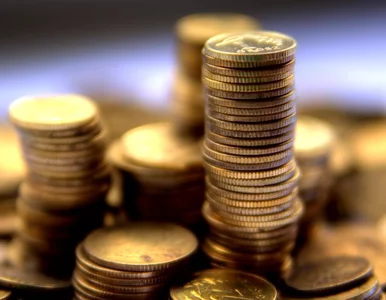 Miniatura: Parabanki odbierają bankom klientów