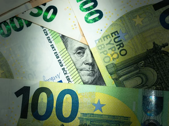 Miniatura: Kursy walut 11 lipca 2025. Po ile dolar,...