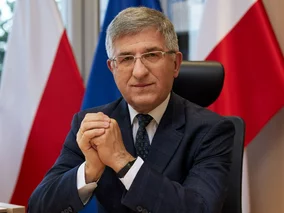 Miniatura: Szef ZUS o problemach emerytów za granicą....
