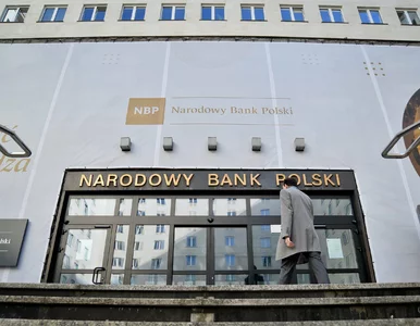 Miniatura: Narodowy Bank Polski podał, ile złota ma w...