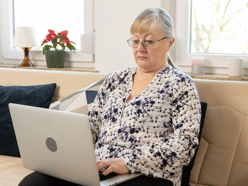 Seniorzy mają dość głodowych świadczeń. Coraz częściej podejmują jeden krok