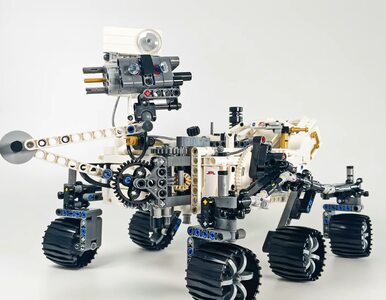 Miniatura: Zestaw LEGO z łazikiem NASA Perseverance....