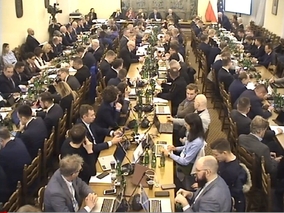 Miniatura: Posłowie PiS uzupełniają zawiadomienie do...