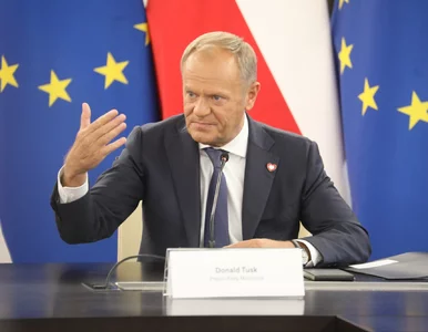 Miniatura: Tusk obiecuje wsparcie dla ofiar powodzi....