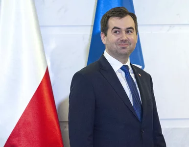 Miniatura: „Wyborcza”: Spychalski zaczął pracę w...