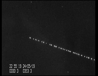 Niezwykły widok na nocnym niebie. Holenderski astronom nagrał nowe...