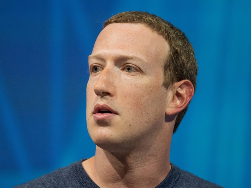 Zuckerberg zatrudnia DJ-a. Ma dość pracy zdalnej