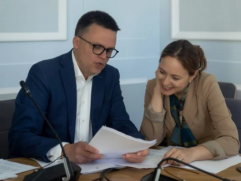 Polacy wymownie w sondażu dla „Wprost". Jest głos z rządu