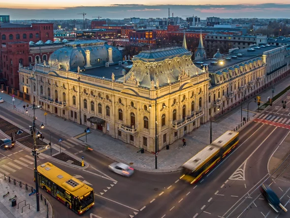 Miniatura: Ceny mieszkań na rynku wtórnym spadają....