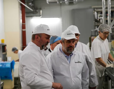 Miniatura: Minister Ardanowski odwiedził Fabrykę...