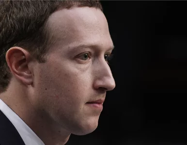 Miniatura: Mark Zuckerberg odpowiadał przed...