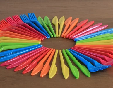 Miniatura: Koniec plastikowych noży i mieszadełek....