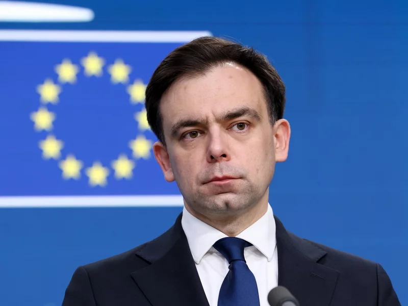 Budżet 2027. Czy świadczenie 800+ przed wyborami zamieni się w 1000+?