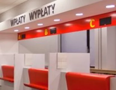 Miniatura: Poczta Polska rejestruje karty pre-paid...