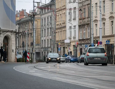 Miniatura: Ceny mieszkań w największych polskich...