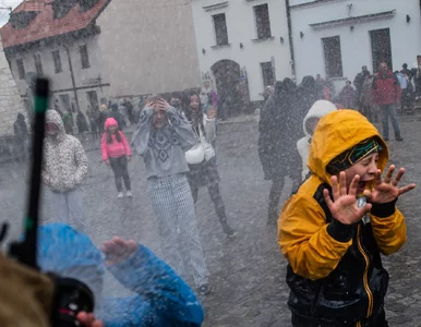 Miniatura: Dziś śmigus-dyngus. Zabawa może zakończyć...