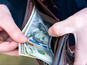 Miniatura: Dolar i frank mocno w górę. Kursy walut 31...