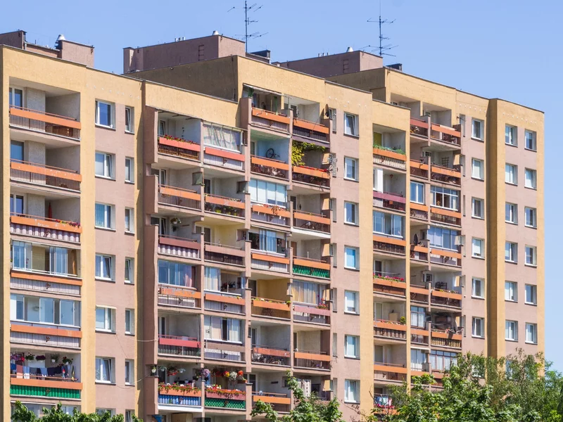 Bloki z wielkiej płyty tykają jak bomba. Eksperci mówią o 3–5 latach