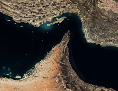 Miniatura: Cieśnina Ormuz znów otwarta. Tak...