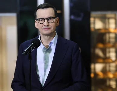 Miniatura: Wczoraj Tusk, dziś Morawiecki. Premier...