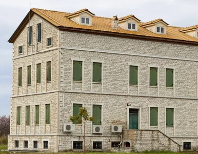 Miniatura: Dom lorda Byrona wystawiony na sprzedaż....