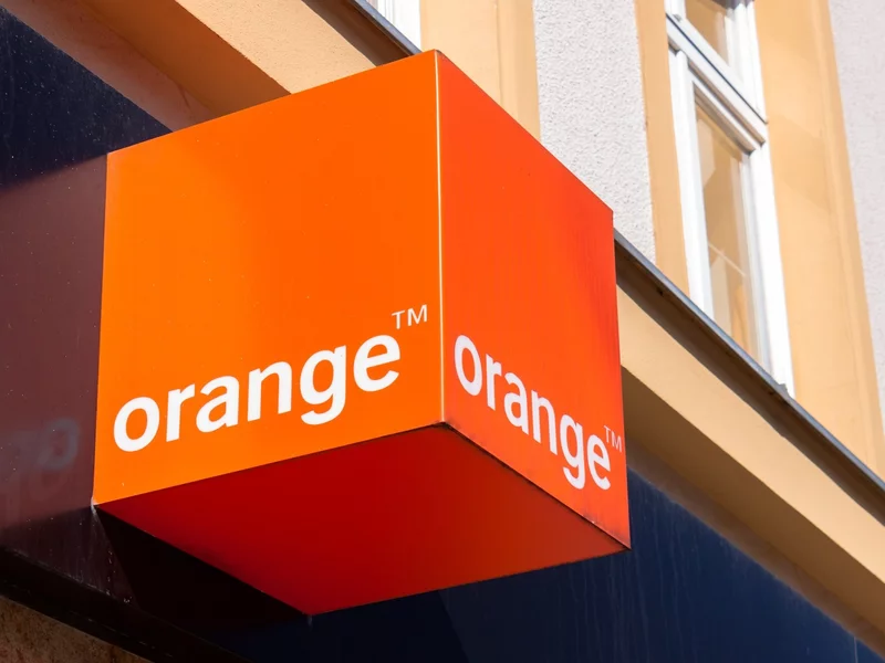 Ponad 34 mln zł kary dla Orange. Za bezprawne pobieranie opłat