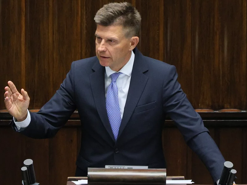 Rekonstrukcja po wakacjach? W rządzie może zadebiutować Ryszard Petru