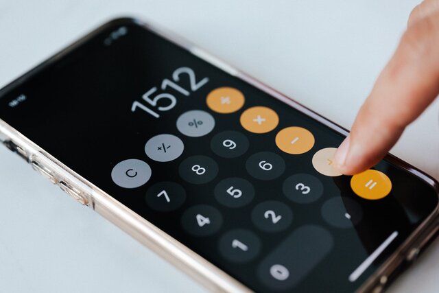 Polska Telefonia Komórkowa Centertel w 1992 roku uruchomiła telefonię komórkową pod marką Centertel. W 2005 roku przejęła ją globalna marka Orange. Jak nazywała się marka, z usług której korzystali klienci w latach 1998-2005, poprzedniczka sieci Orange?