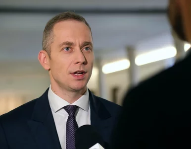 Miniatura: „Audyt w MON ruszył”. Tomczyk o zarobkach...