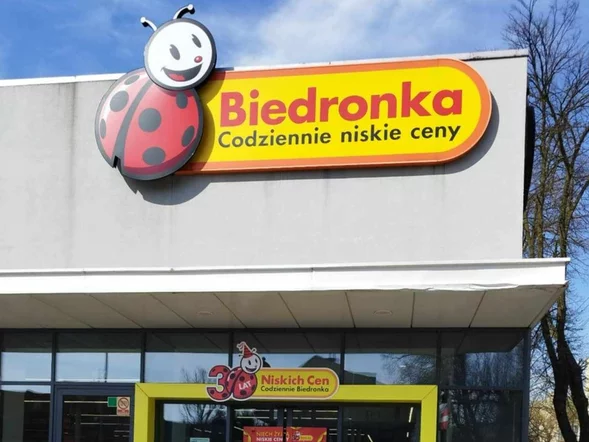 Miniatura: Biedronka utrudnia życie przy kasach?...