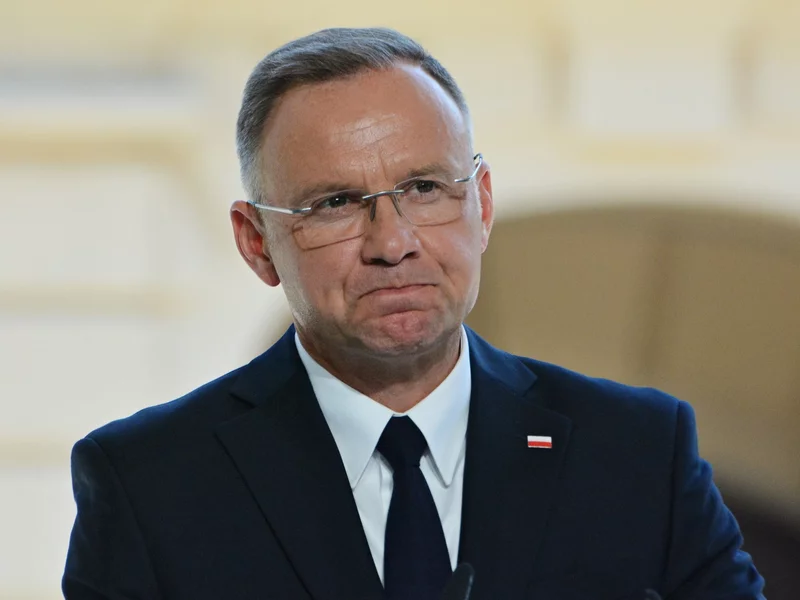 Pierwszy przelew dla Dudy. Takiej „emerytury” inni mogą tylko zazdrościć