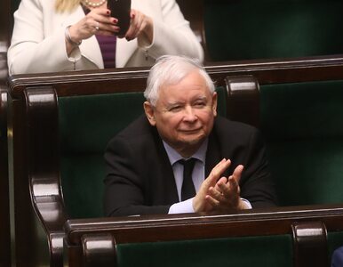 Kaczyński wychodzi z cienia. Chce walczyć o równe zarobki dla kobiet