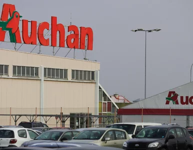 Miniatura: Auchan wycofuje się z z tego kraju. Inni...