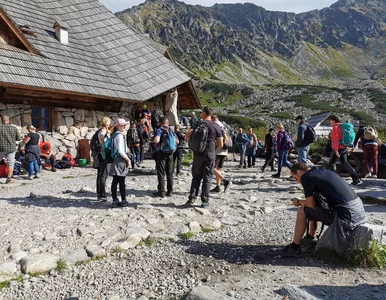 Miniatura: Turystyka poległa w starciu z podwyżkami....